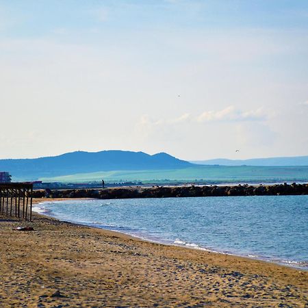 Aglaya 2 - Pomorie Bay Lägenhet Exteriör bild